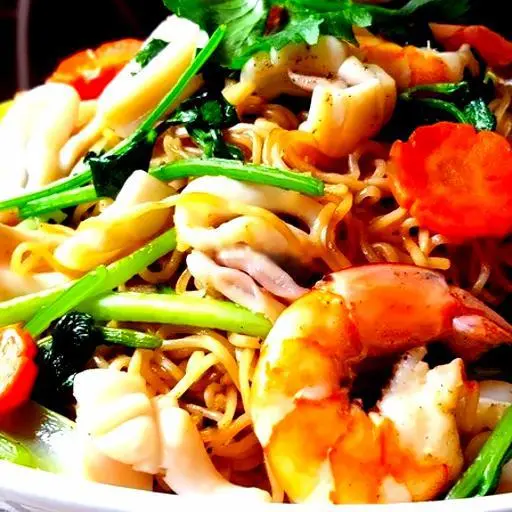 Hình ảnh Mì gói xào tôm