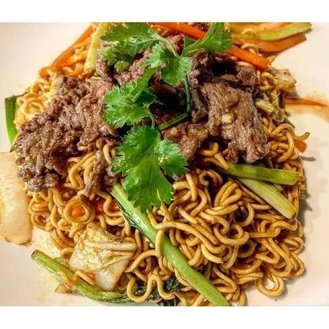 Hình ảnh Mì xào bò