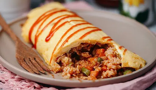 Hình ảnh cơm chiên bò phủ trứng