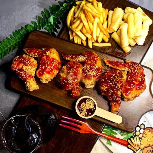 Hình ảnh Combo 4 : 6 miếng Cánh gà + Khoai Tây Chiên + Tokbokki Chiên + Coca/Pepsi