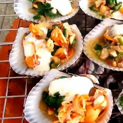 Hình ảnh Sò lông nướng mỡ hành + phô mai