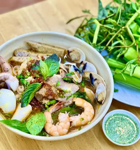 Hình ảnh Bún Thái Thập Cẩm
