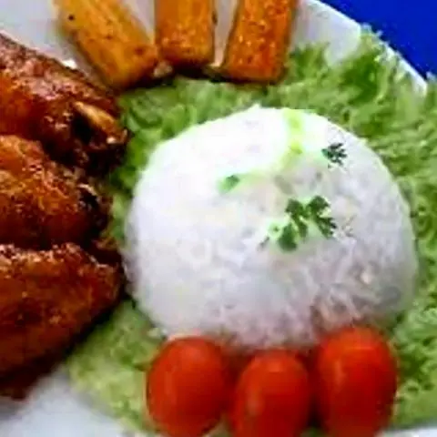 Hình ảnh Cơm cánh gà nước mắm