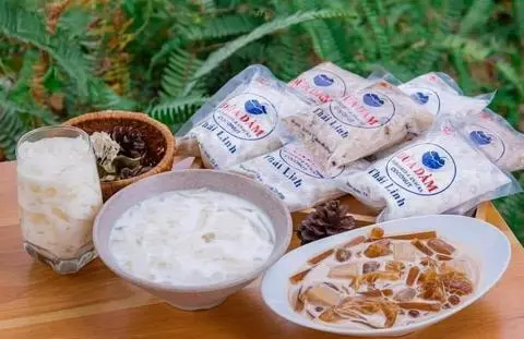 Hình ảnh chè dừa dầm cafe 1 phần 