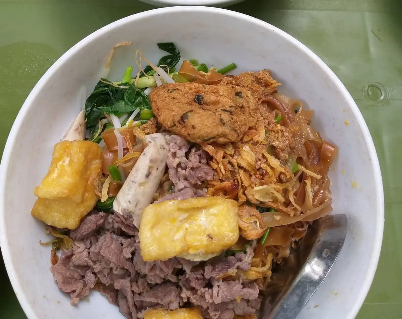 Hình ảnh Bánh đa trộn bò đậu