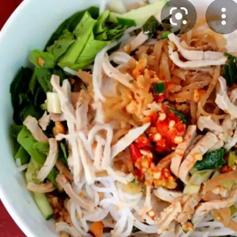 Hình ảnh Bún Bì Thịt Luộc Chấm Nước Mắm