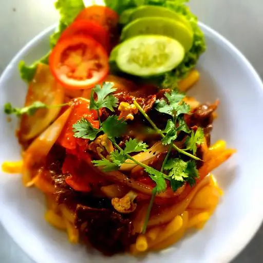Hình ảnh Nui xào bò