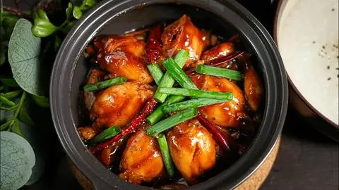 Hình ảnh Cháo ếch Singapore 2 con (phần lớn)