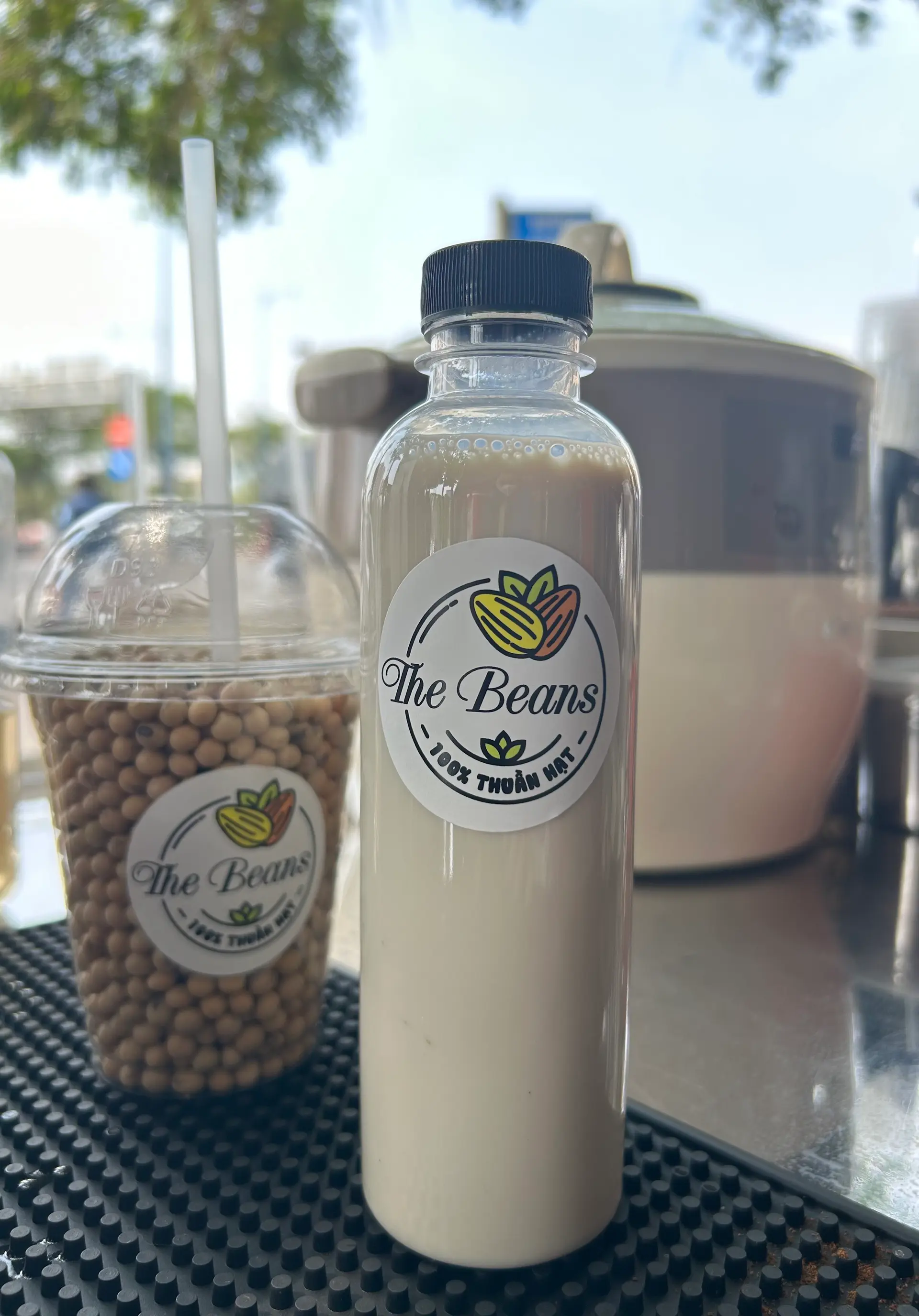 Hình ảnh Sữa đậu nành chai ướp lạnh