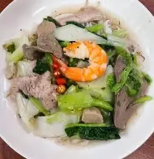 Hình ảnh hủ tiếu xào thập cẩm