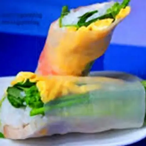 Hình ảnh Gỏi Cuốn( Trứng) . 2 cuốn Chấm Tương