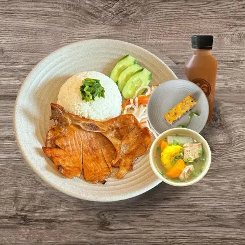 Hình ảnh Combo sườn chả - canh - nước