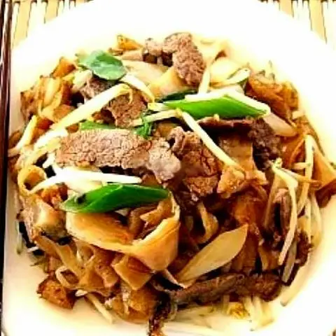 Hình ảnh Hủ Tiếu Xào Bò