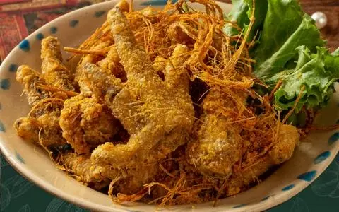 Hình ảnh Chân gà rang muối Hồng Kông 