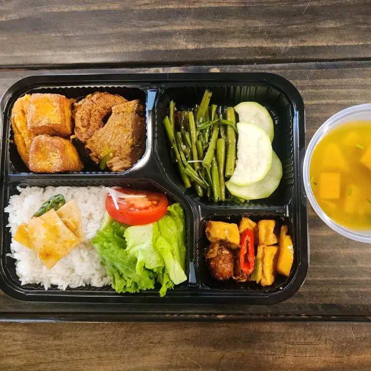 Hình ảnh BUFFET CƠM CHAY