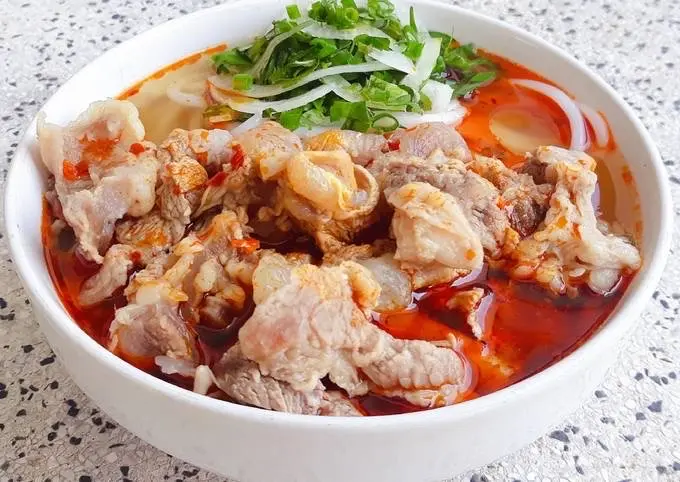 Hình ảnh Bún Bò Gân