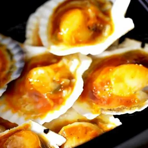 Hình ảnh Sò điệp nướng muối tiêu