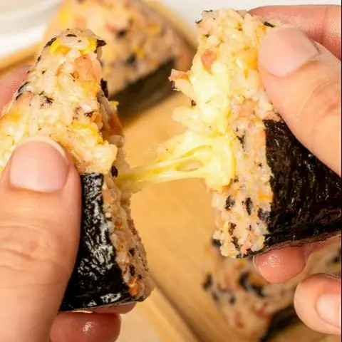 Hình ảnh Cơm nắm
