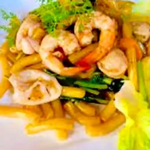 Hình ảnh Nui xào tôm