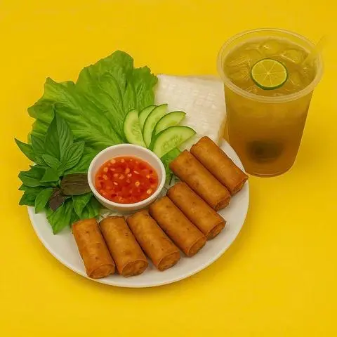 Hình ảnh Combo 8 cuốn chả giò kèm trà tắc xí mụi siêu ngon