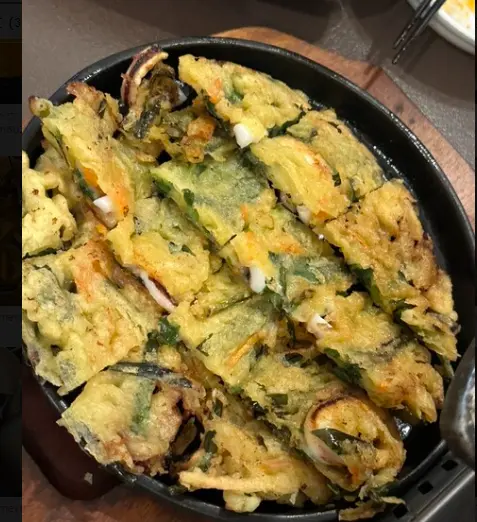 Hình ảnh Bánh xèo mực hè