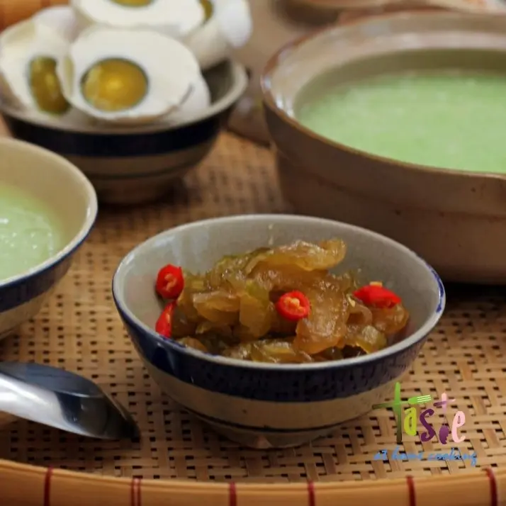 Hình ảnh cháo trắng +chà bông +trúng muối  - tặng ly coca