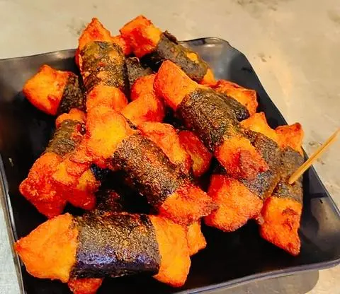 Hình ảnh Gà cuộn rong biển lắc phô mai- phần 6 cuộn