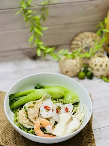 Hình ảnh Mì cá - đặc biệt