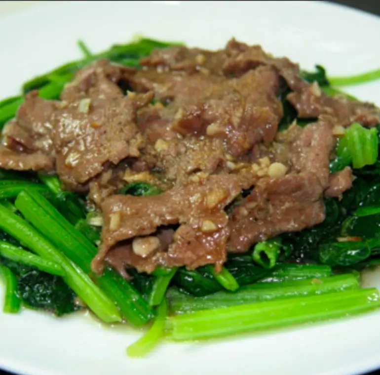 Hình ảnh BÒ XÀO RAU MUỐNG( không cơm )