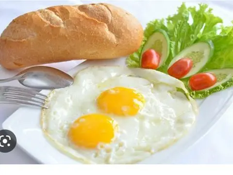 Hình ảnh Xôi Ốp La ( 2 trứng) 