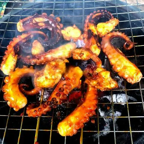 Hình ảnh Bạch tuộc nướng sa tế