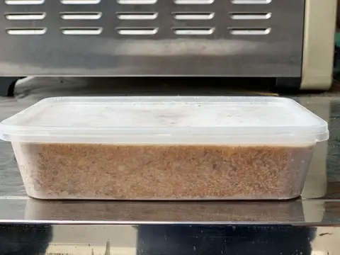 Hình ảnh Pate gia truyền - hộp 1kg