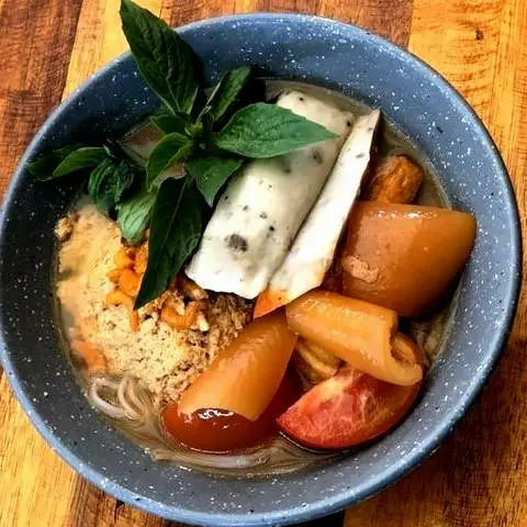 Hình ảnh Bún riêu chả cua - Nước uống
