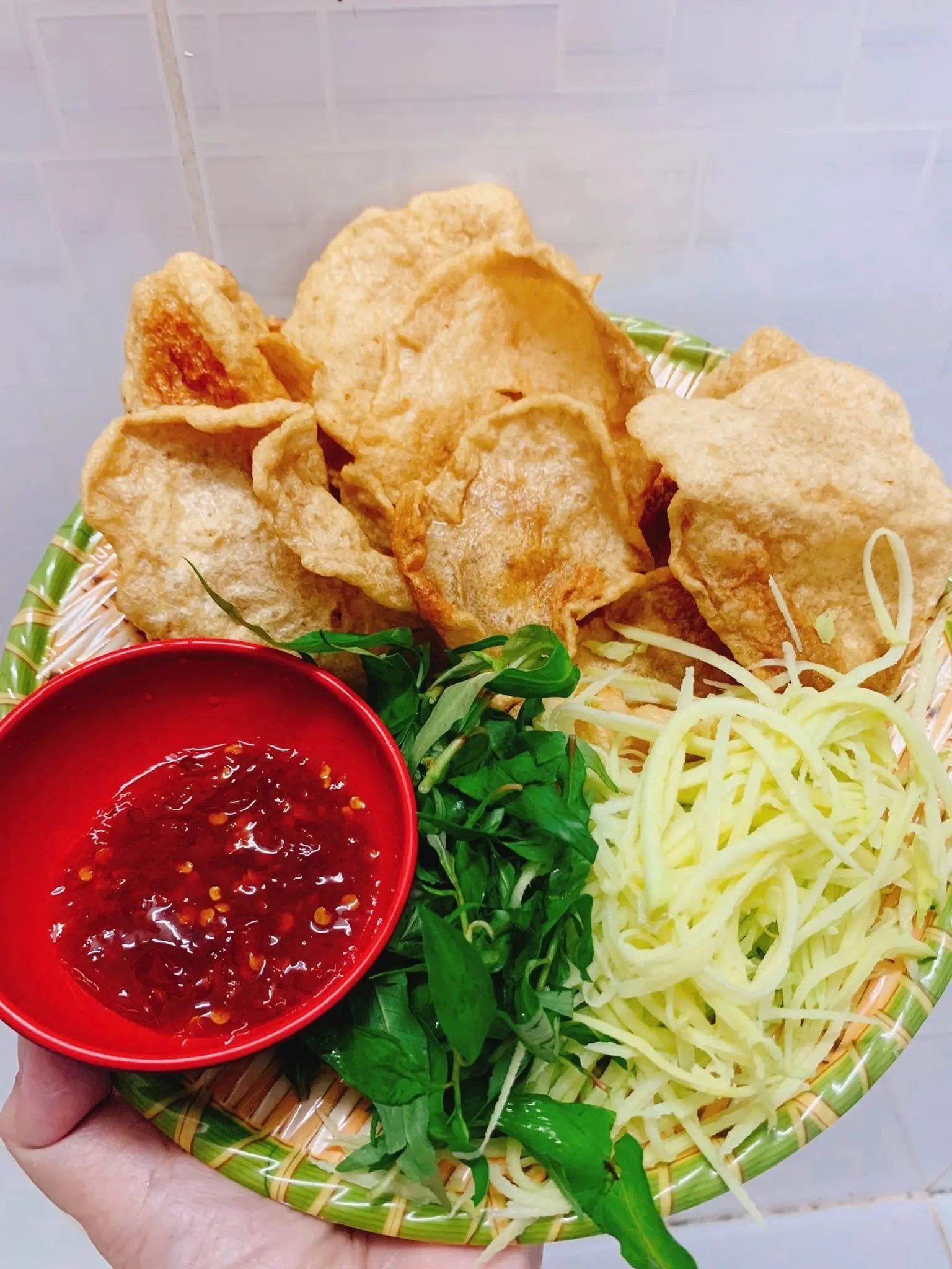 Hình ảnh Chả cá mỏng cuốn rau răm 