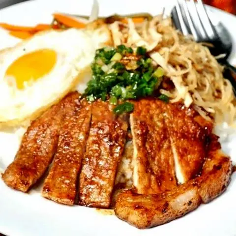 Hình ảnh Cơm sườn bì la