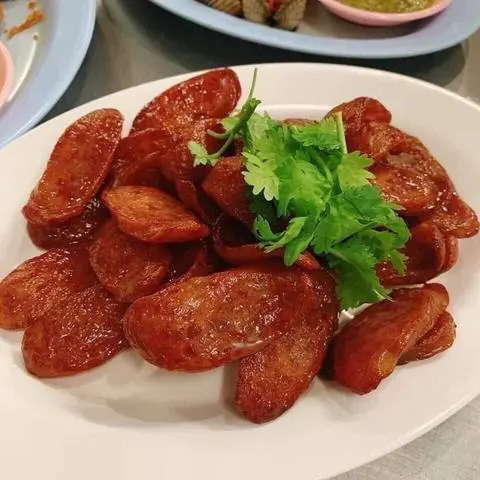 Hình ảnh Lạp sườn Lạc xưởng