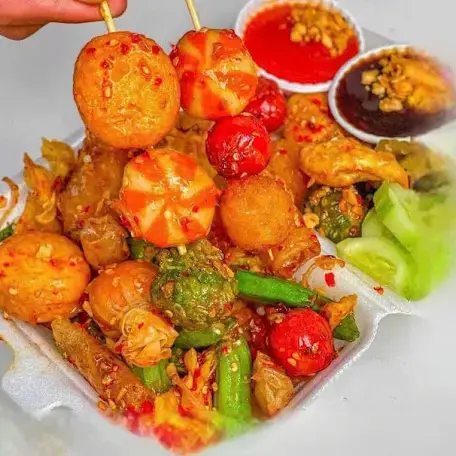 Hình ảnh Cá Viên thập cẩm mắm tỏi lớn 
