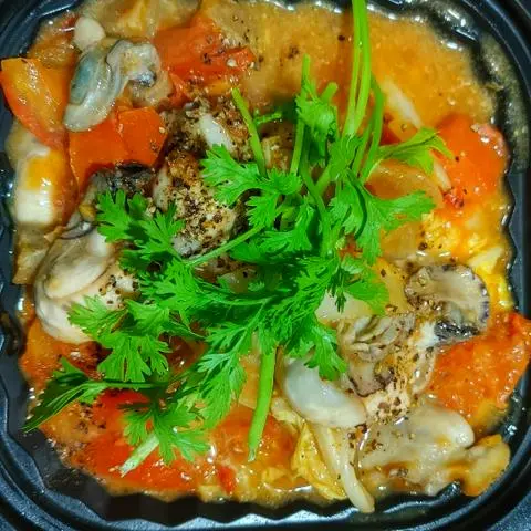 Hình ảnh Cơm Chiên Hàu xào Bơ tỏi / Xả Ớt / Sốt cà chua