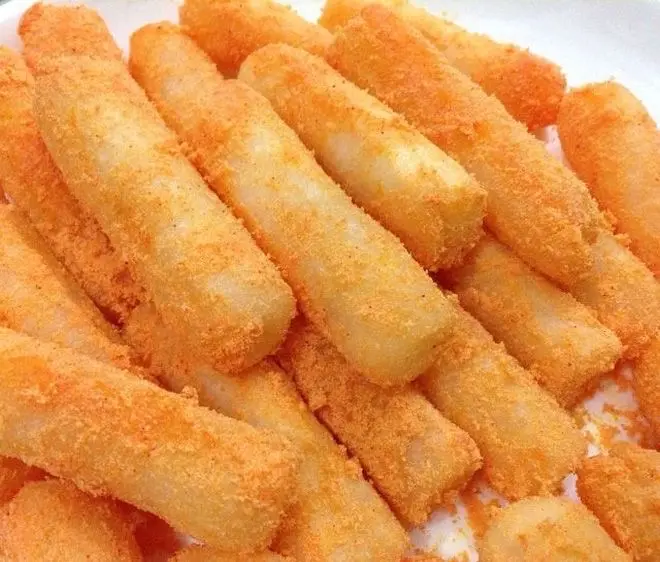 Hình ảnh Tokbokki chiên lắc phô mai