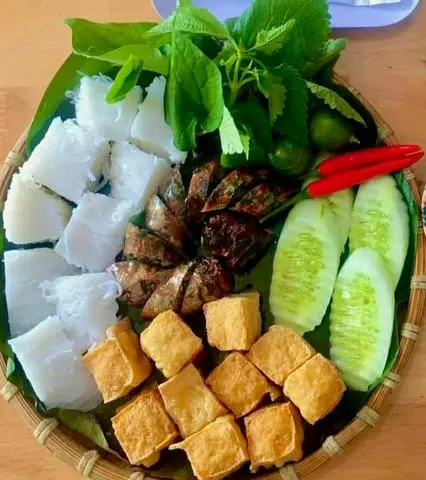 Hình ảnh Bún đậu dồi chiên