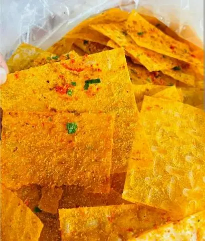 Hình ảnh Bánh Tráng "Lắc" Phô Mai Péo
