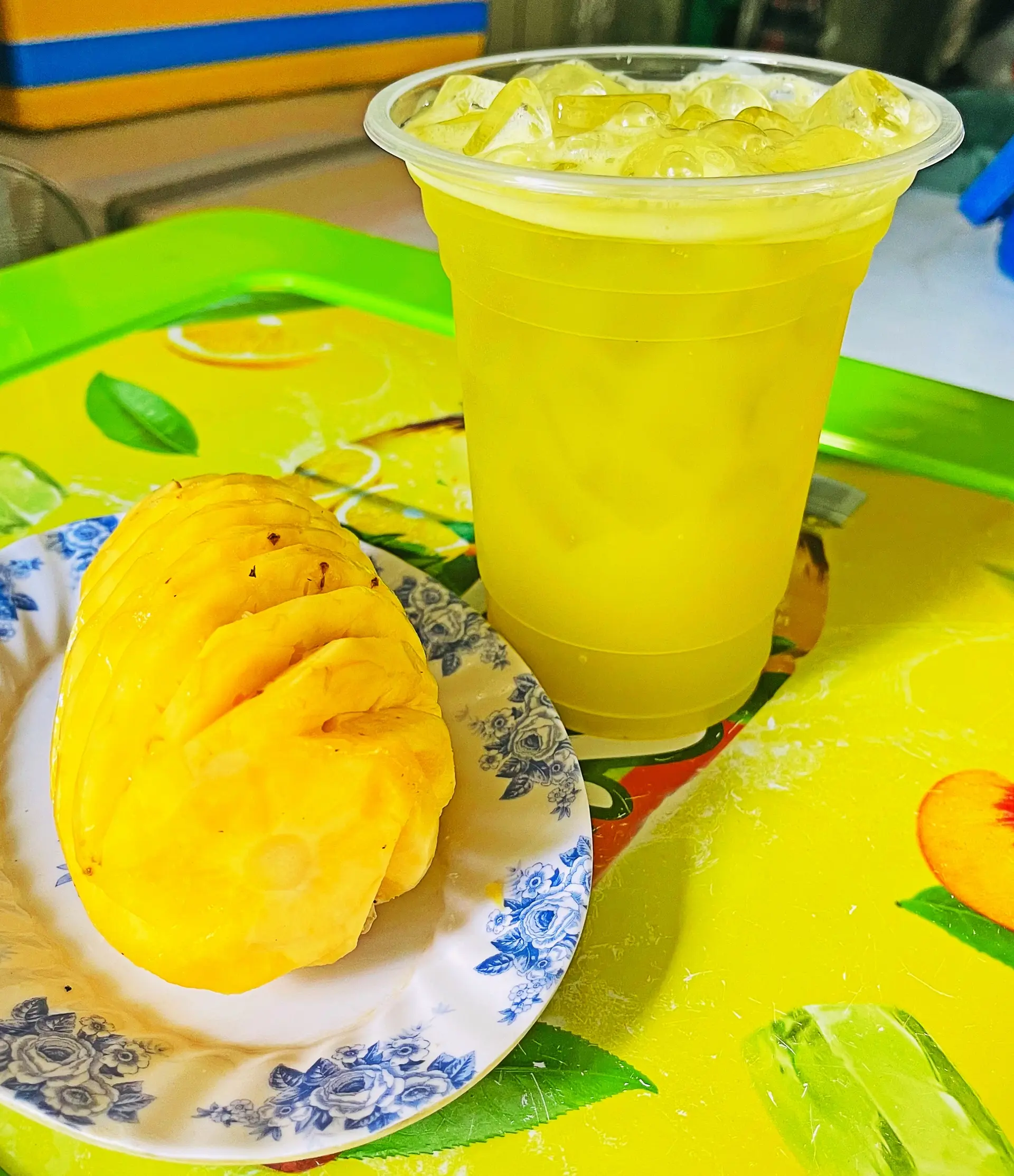 Hình ảnh Nước Mía Thơm Ly Khổng Lồ 800ml