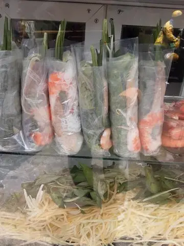 Hình ảnh combo 5 Cuốn ( tôm  + thịt )