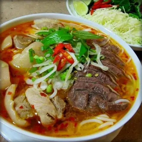Hình ảnh Bún Bò viên + chả 
