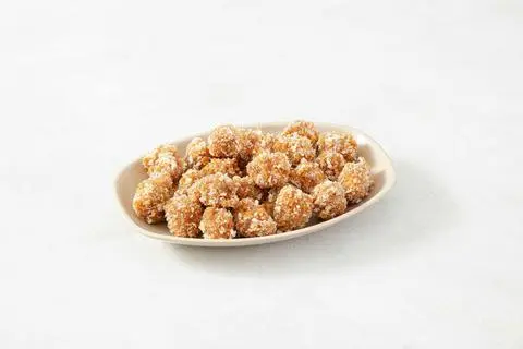 Hình ảnh 8 nem chua rán