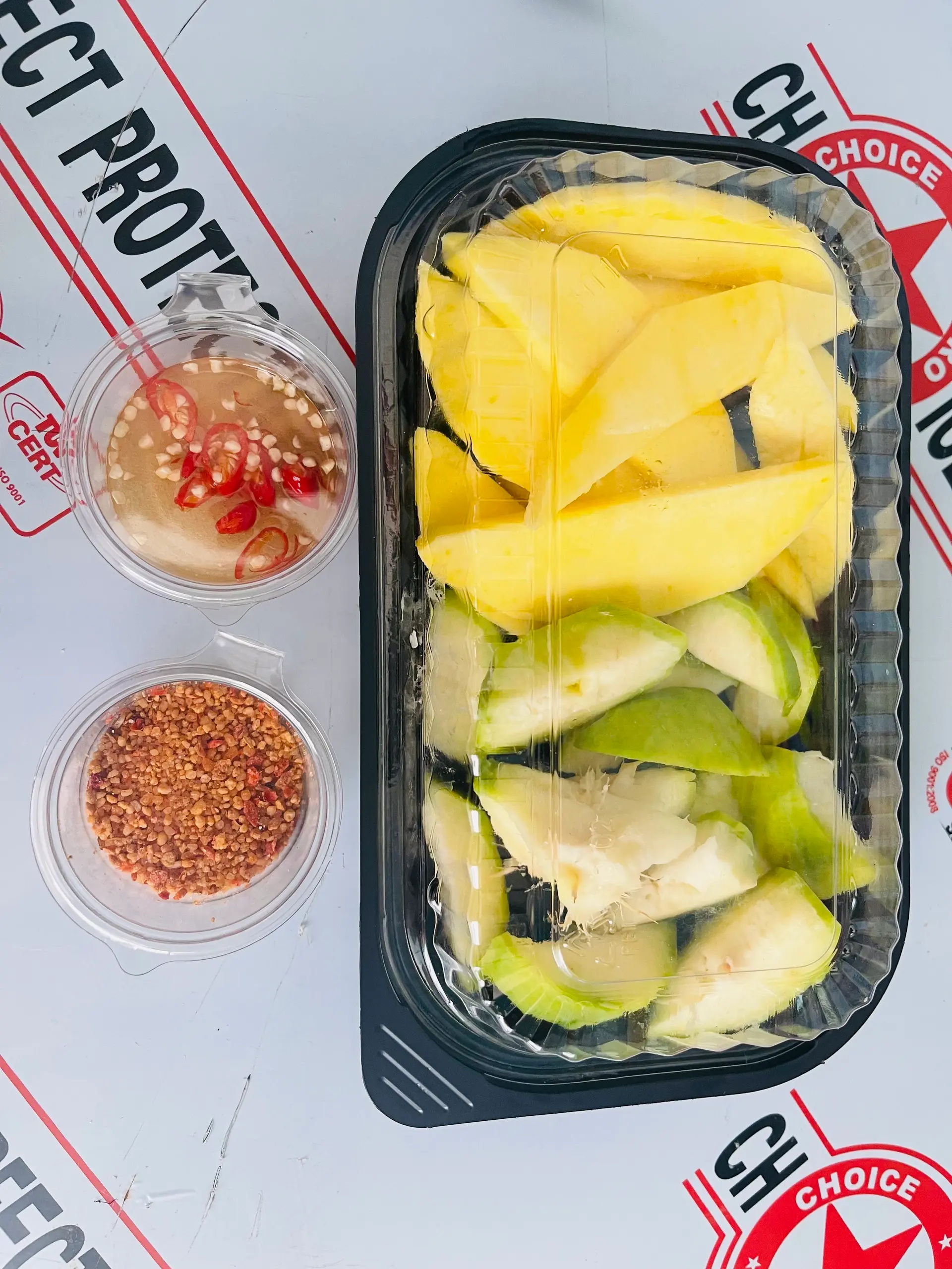 Hình ảnh xoài + cóc non