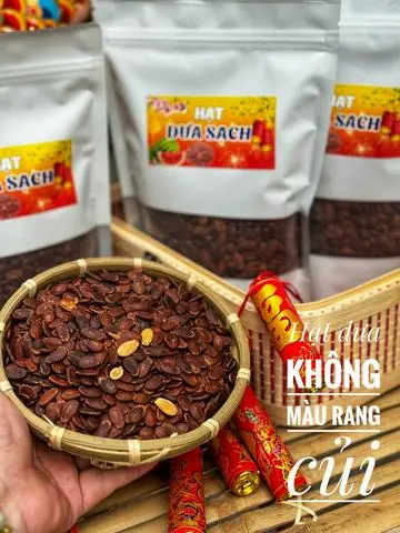 Hình ảnh Hạt Dưa Không Màu Rang Củi 500g