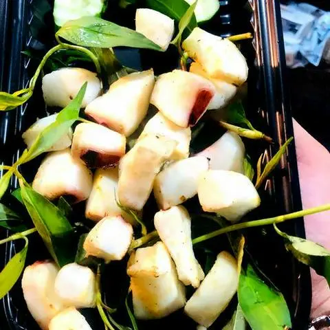 Hình ảnh Mực khổng lồ nướng mọi