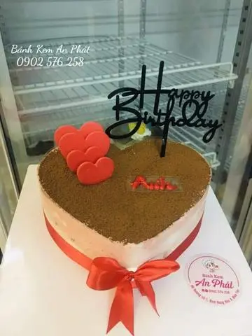 Hình ảnh Bánh Kem Tiramisu trái tim 20cm