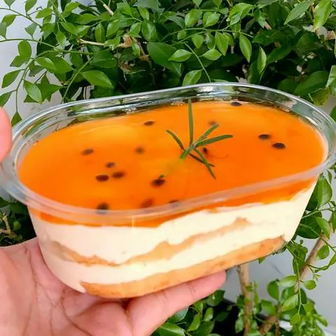 Hình ảnh Mousse chanh dây size vừa